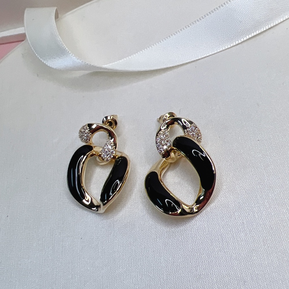 Link Drop Earrings